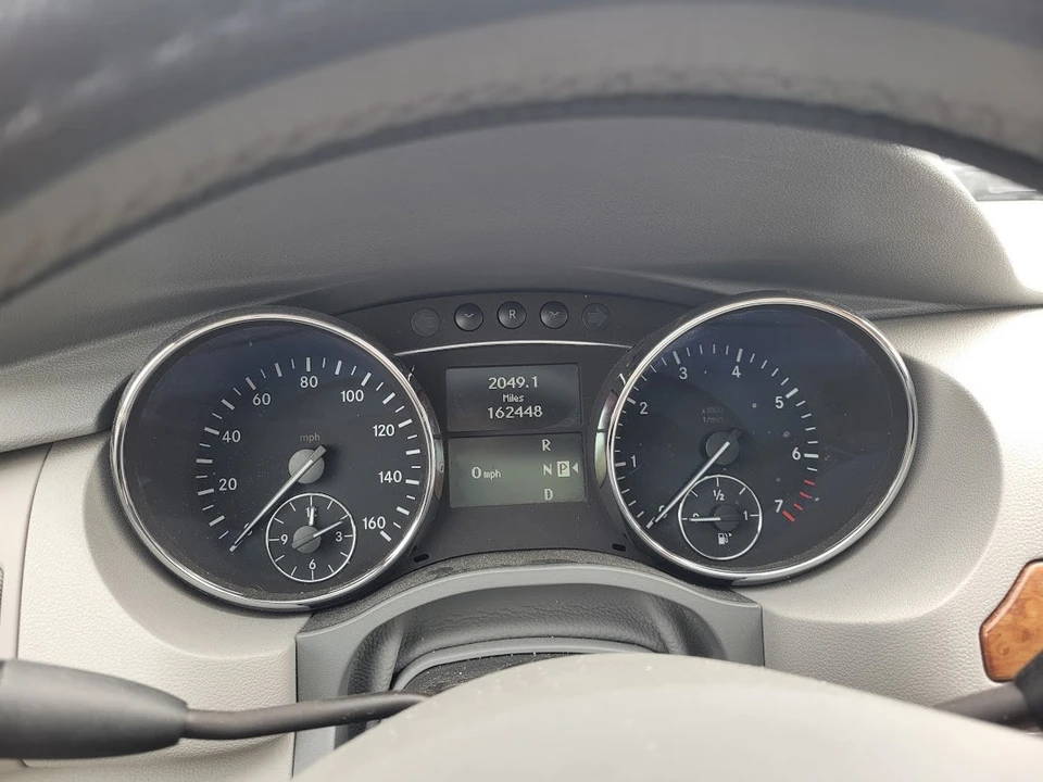 2009 Mercedes-Benz W251 R-Class - Image 4 of 8