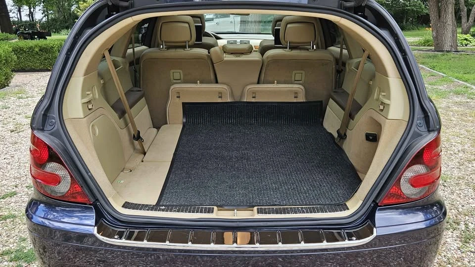 2009 Mercedes-Benz W251 R-Class - Image 10 of 13
