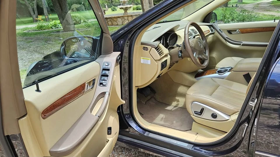 2009 Mercedes-Benz W251 R-Class - Image 6 of 13