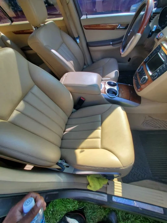 2009 Mercedes-Benz W251 R-Class - Image 4 of 14
