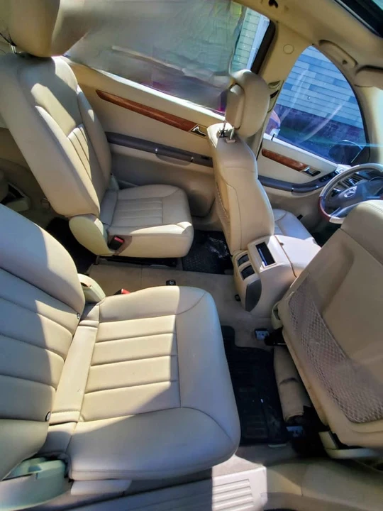 2009 Mercedes-Benz W251 R-Class - Image 7 of 14