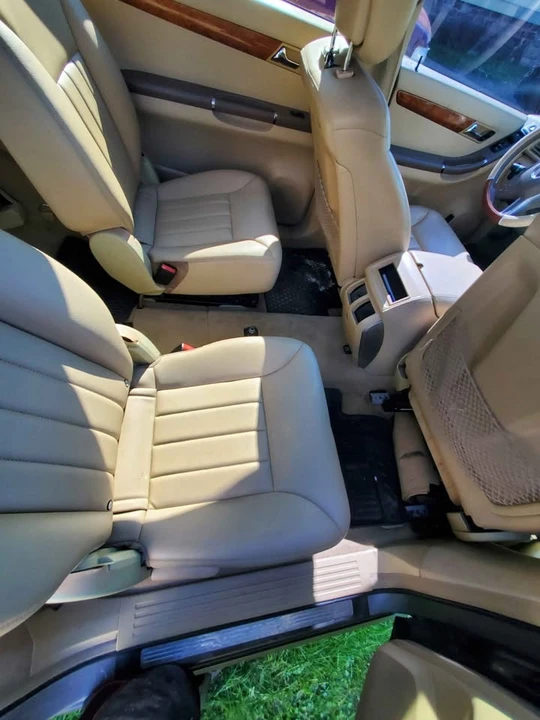 2009 Mercedes-Benz W251 R-Class - Image 8 of 14