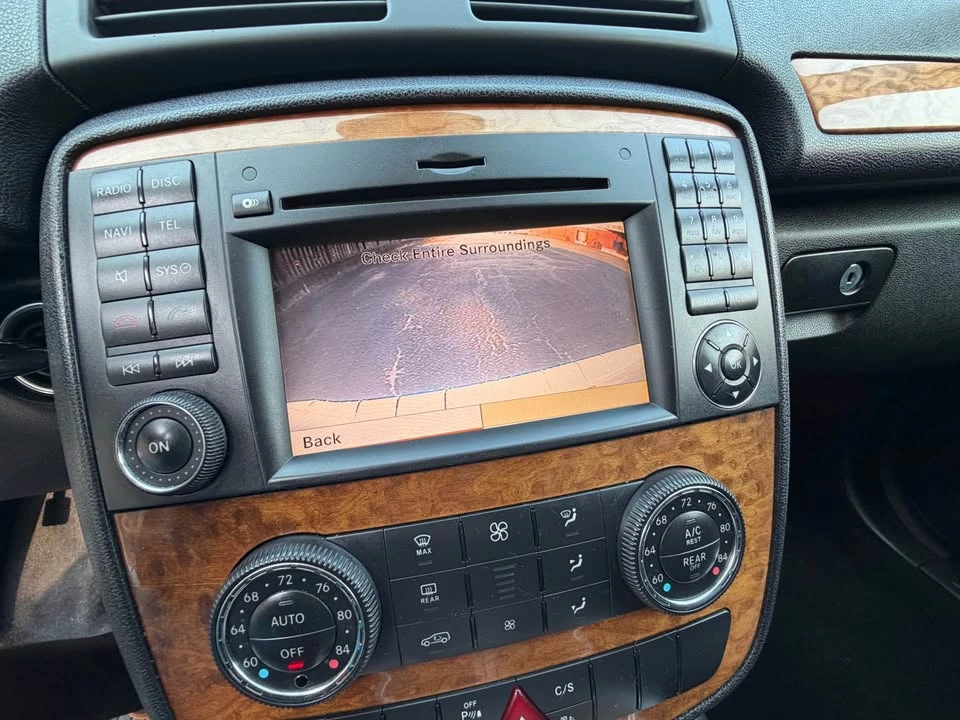 2009 Mercedes-Benz W251 R-Class - Image 16 of 17