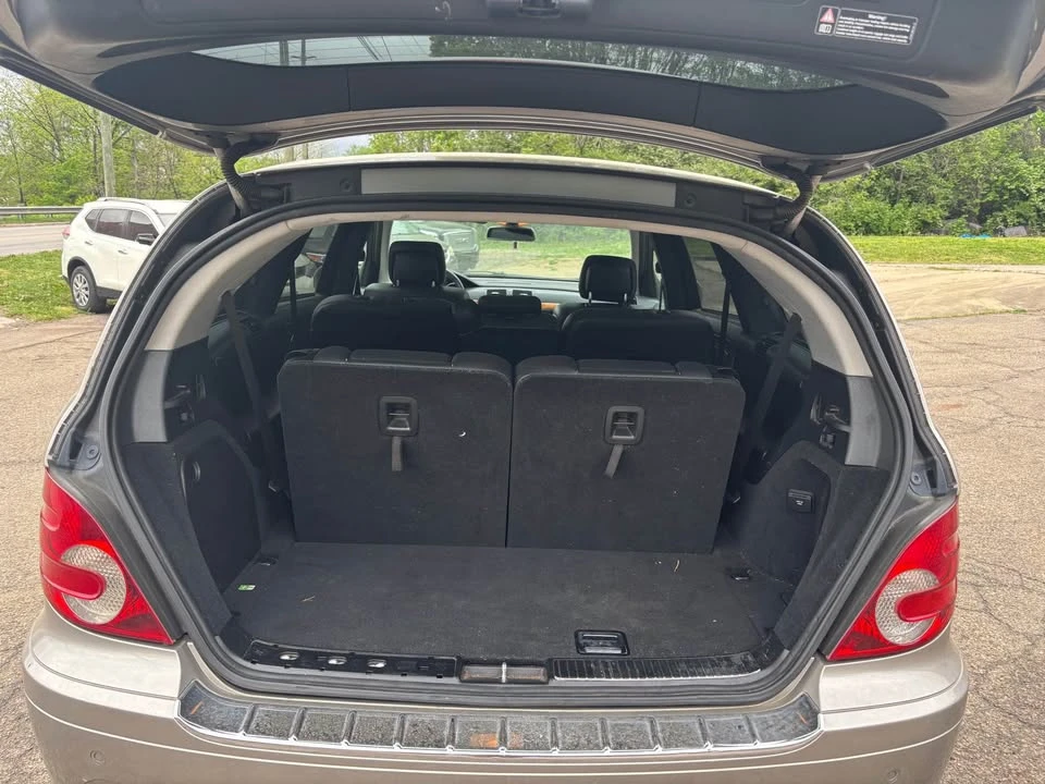 2009 Mercedes-Benz W251 R-Class - Image 11 of 16