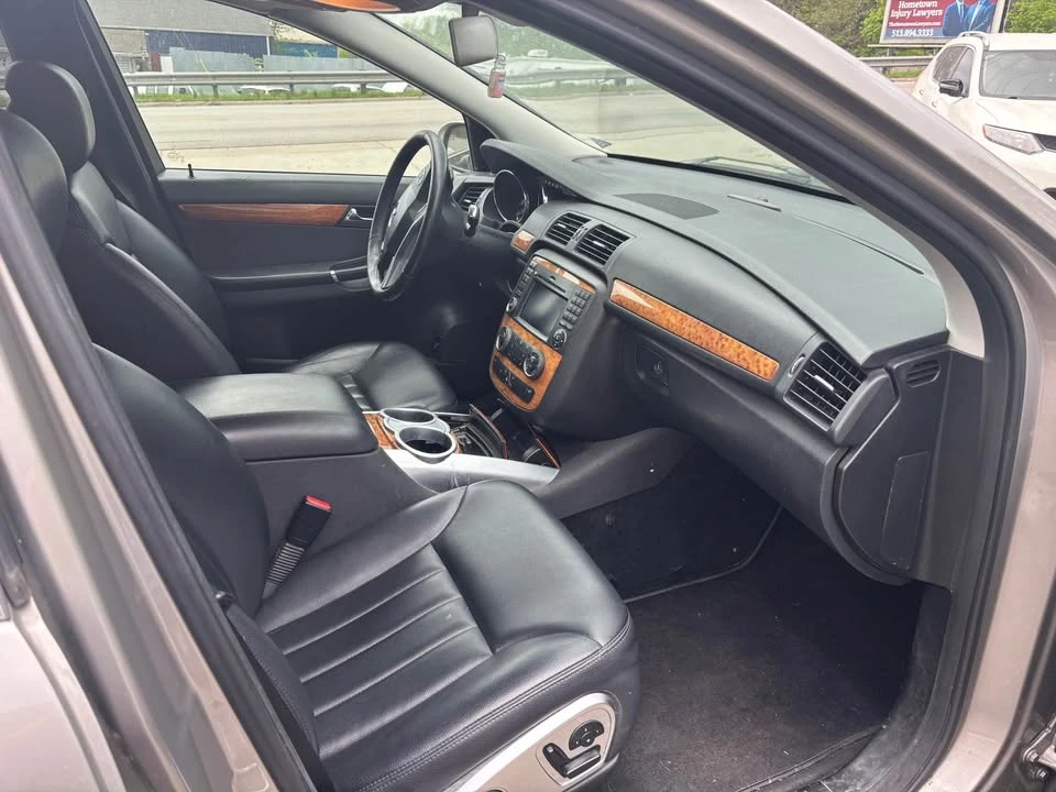 2009 Mercedes-Benz W251 R-Class - Image 14 of 16