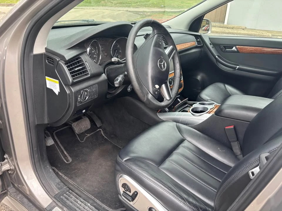 2009 Mercedes-Benz W251 R-Class - Image 15 of 16