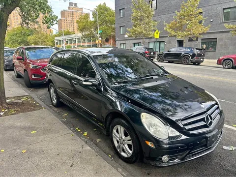 2009 Mercedes-Benz R-Class R 350 Sport Wagon 4D