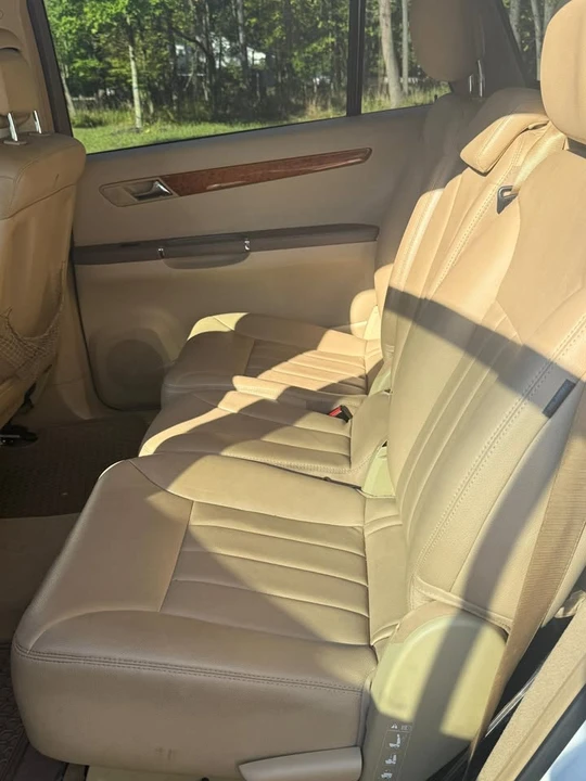 2009 Mercedes-Benz W251 R-Class - Image 13 of 18