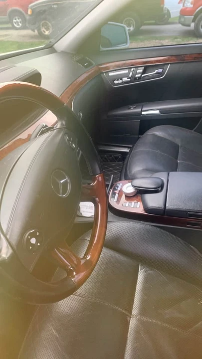 2009 Mercedes-Benz W221 S-Class - Image 9 of 16