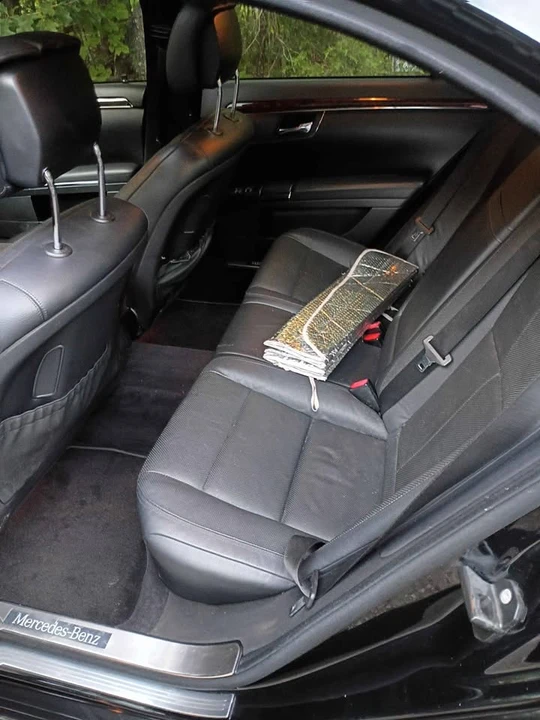 2009 Mercedes-Benz - Image 6 of 6