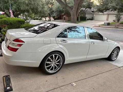 2009 Mercedes-Benz S-Class S 550 Sedan 4D