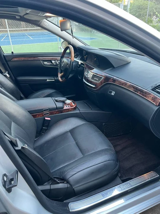 2009 Mercedes-Benz W221 S-Class - Image 15 of 16