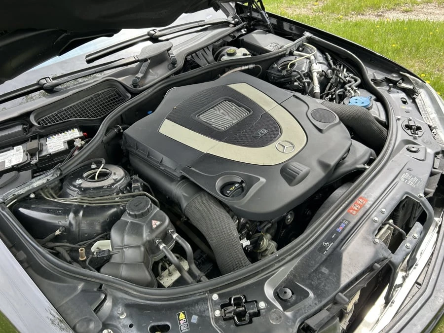 2009 Mercedes-Benz W221 S-Class - Image 8 of 9
