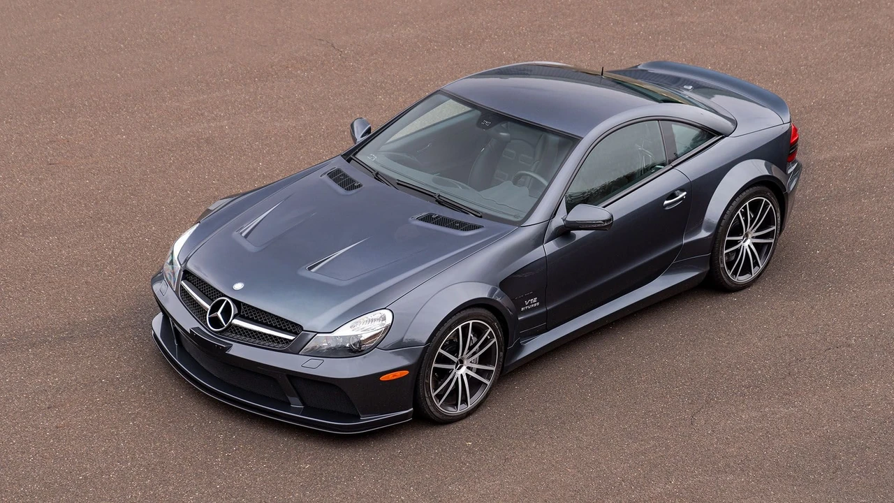 2009 Mercedes-Benz SL 65 AMG Black Series - Image 2 of 31