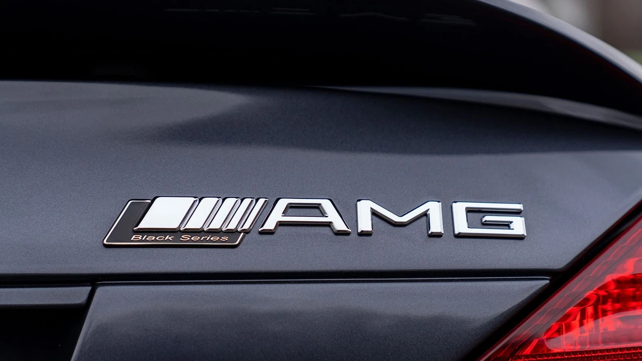 2009 Mercedes-Benz SL 65 AMG Black Series - Image 22 of 31