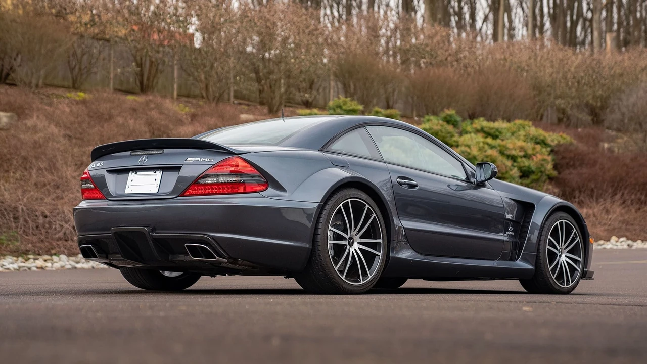 2009 Mercedes-Benz SL 65 AMG Black Series - Image 27 of 31