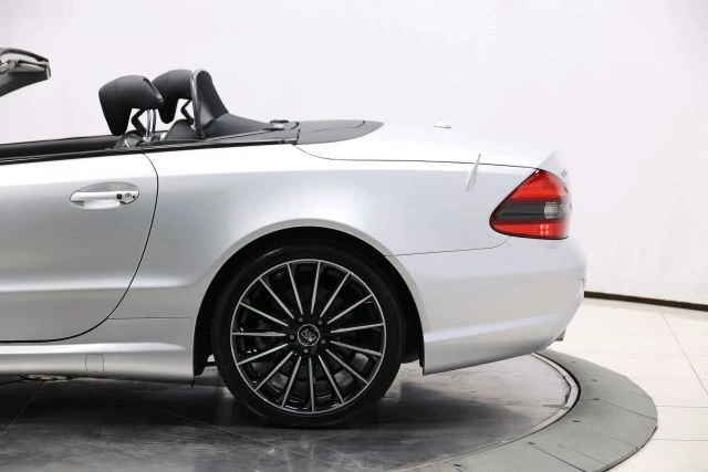 2009 Mercedes-Benz R230 SL-Class - Image 9 of 31