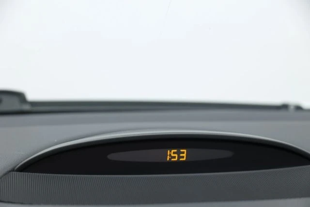 2009 Mercedes-Benz R230 SL-Class - Image 26 of 31