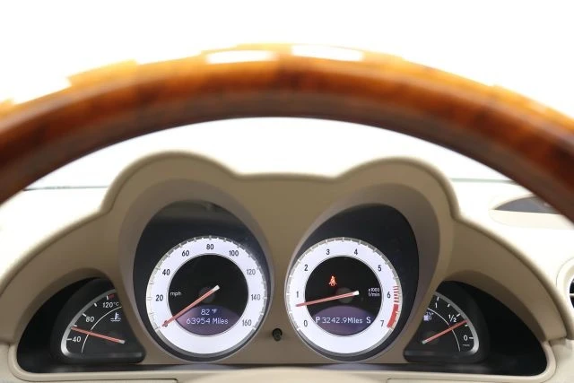 2009 Mercedes-Benz R230 SL-Class - Image 27 of 31