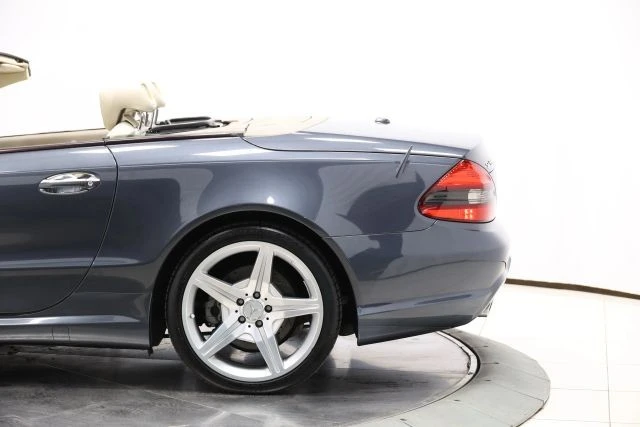 2009 Mercedes-Benz R230 SL-Class - Image 8 of 31