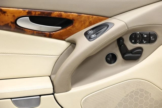 2009 Mercedes-Benz R230 SL-Class - Image 10 of 31