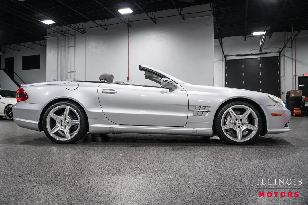 2009 Mercedes-Benz R230 SL-Class - Image 6 of 30