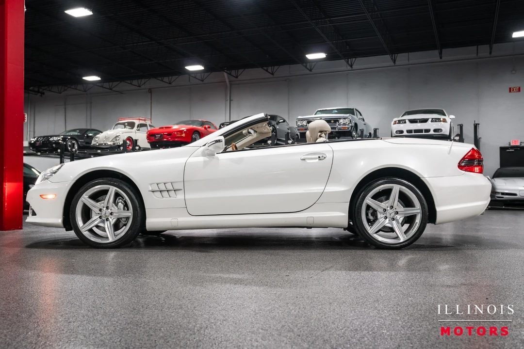 2009 Mercedes-Benz R230 SL-Class - Image 2 of 31