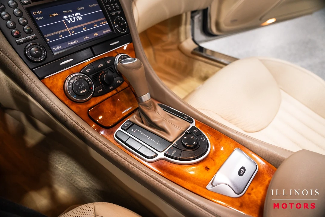 2009 Mercedes-Benz R230 SL-Class - Image 25 of 31