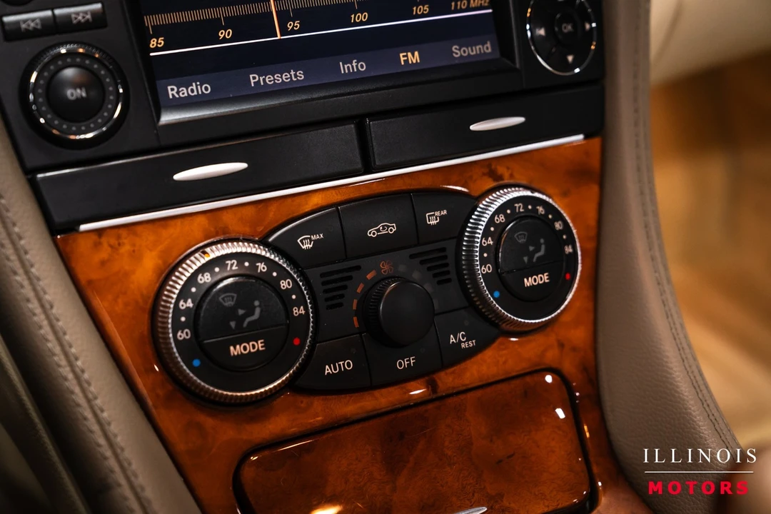 2009 Mercedes-Benz R230 SL-Class - Image 24 of 31