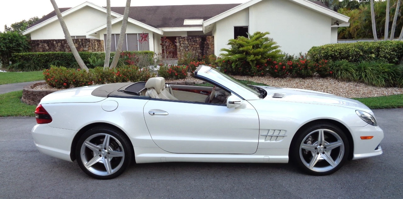 2009 Mercedes-Benz R230 SL 55 & SL 63 & SL 65 AMG - Image 8 of 29