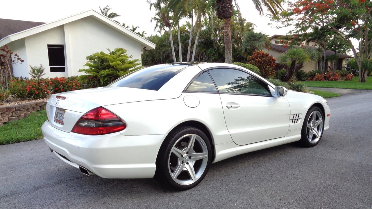 2009 Mercedes-Benz R230 SL 55 & SL 63 & SL 65 AMG - Image 9 of 29