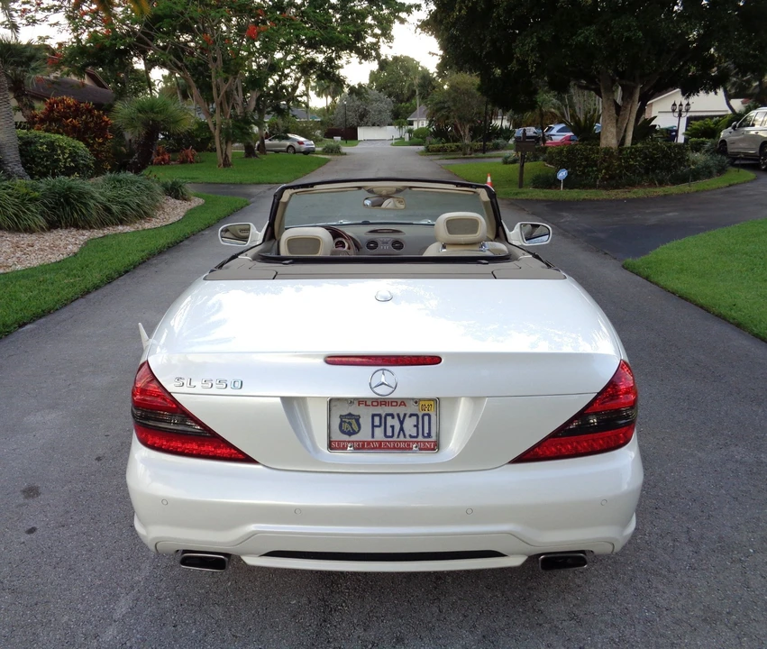 2009 Mercedes-Benz R230 SL 55 & SL 63 & SL 65 AMG - Image 13 of 29
