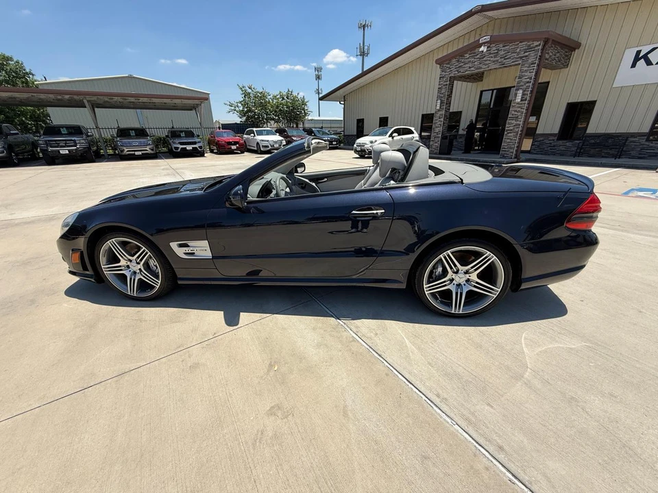 2009 Mercedes-Benz R230 SL 55 & SL 63 & SL 65 AMG - Image 2 of 28
