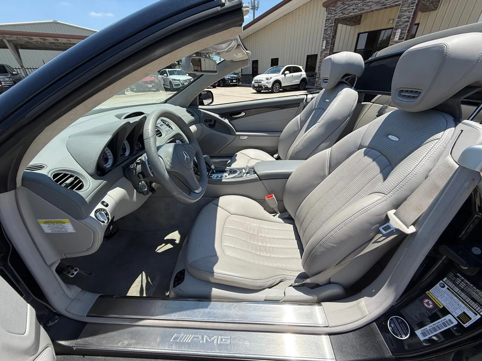 2009 Mercedes-Benz R230 SL 55 & SL 63 & SL 65 AMG - Image 11 of 28