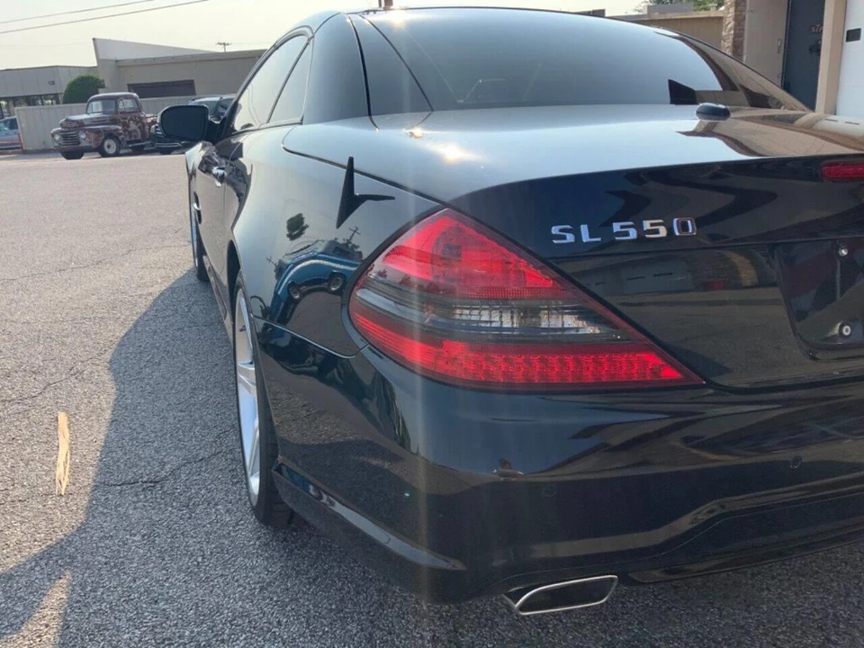 2009 Mercedes-Benz R230 SL-Class - Image 14 of 31