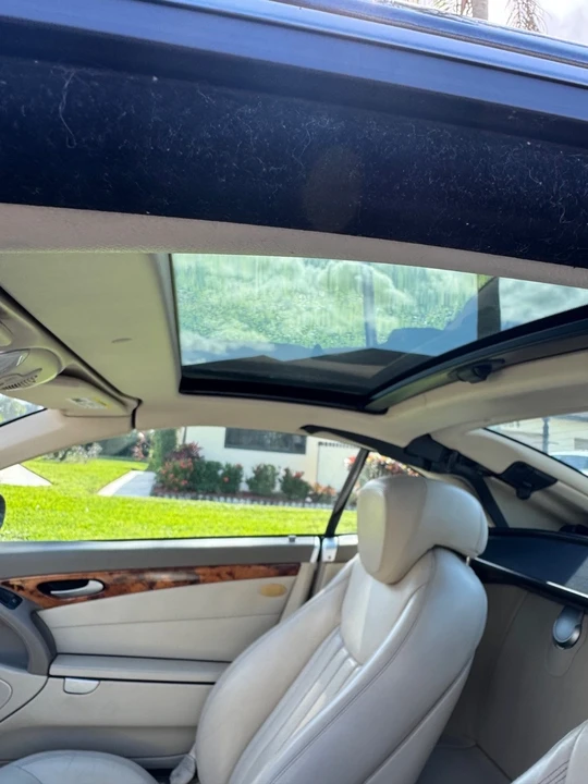 2009 Mercedes-Benz R230 SL-Class - Image 16 of 21