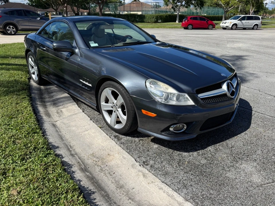 2009 Mercedes-Benz R230 SL-Class - Image 4 of 21
