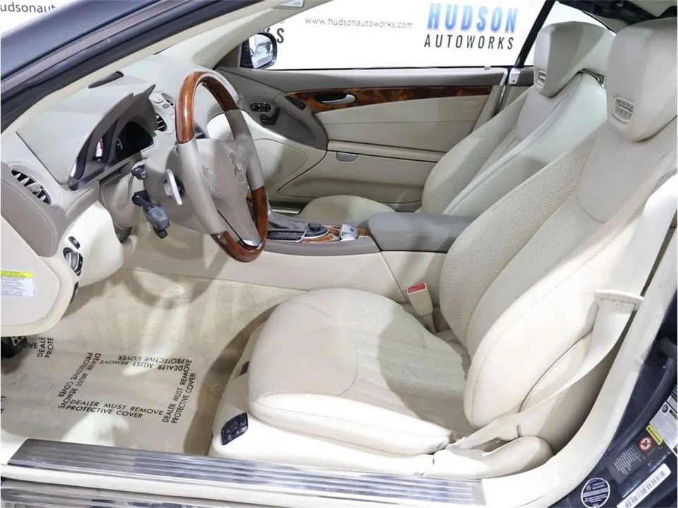 2009 Mercedes-Benz R230 SL-Class - Image 14 of 31