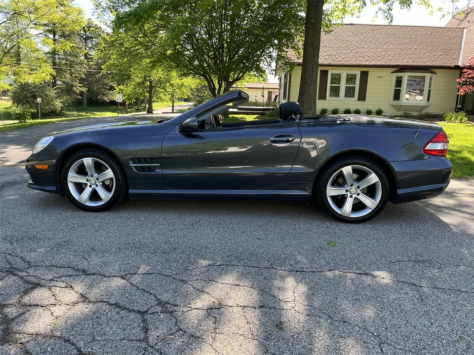 2009 Mercedes-Benz R230 SL-Class - Image 3 of 31
