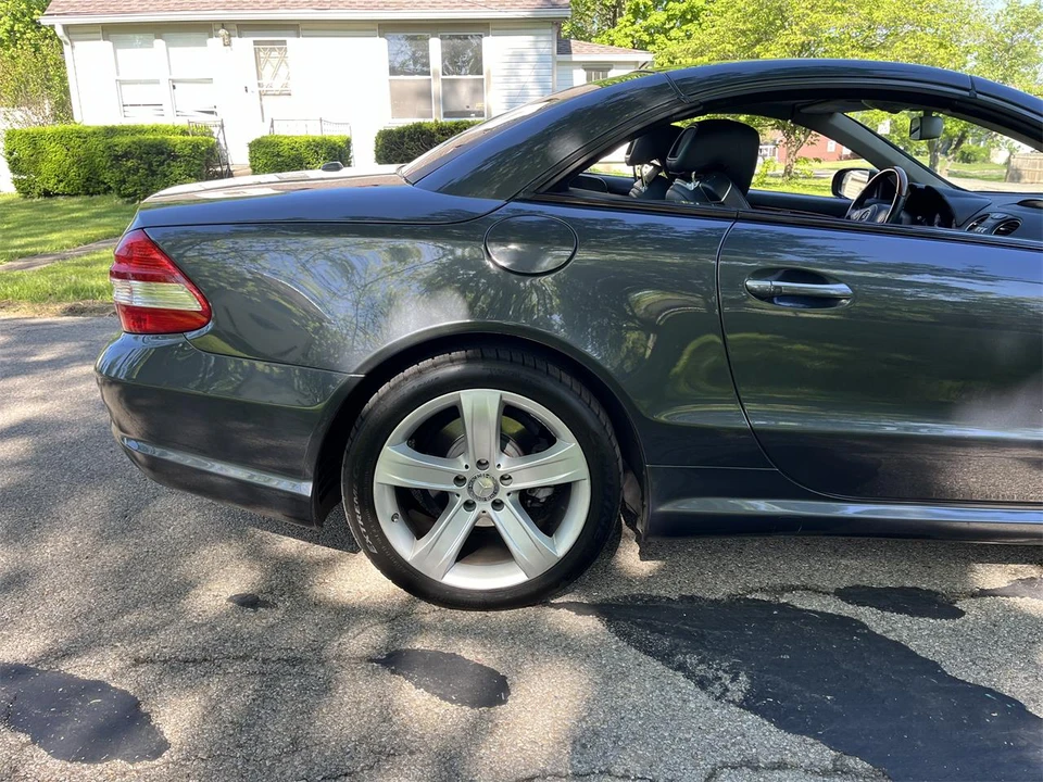2009 Mercedes-Benz R230 SL-Class - Image 18 of 31