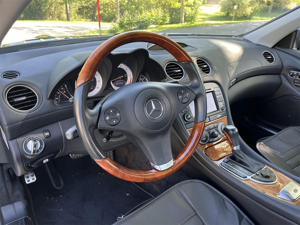 2009 Mercedes-Benz R230 SL-Class - Image 22 of 31