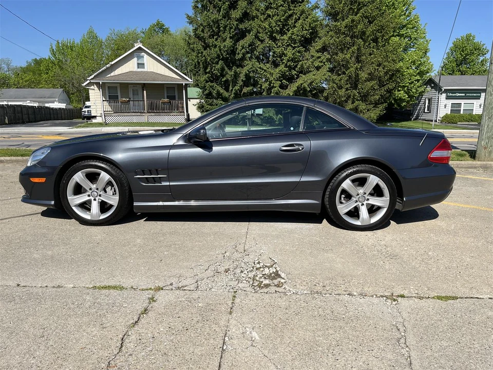 2009 Mercedes-Benz R230 SL-Class - Image 28 of 31