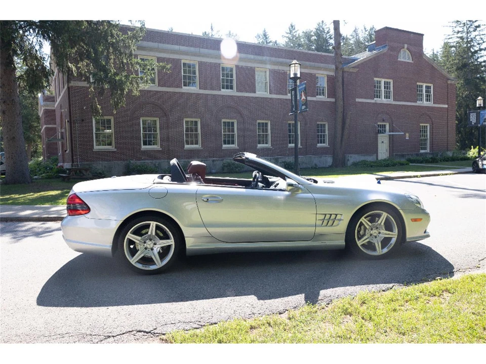 2009 Mercedes-Benz R230 SL-Class - Image 10 of 31