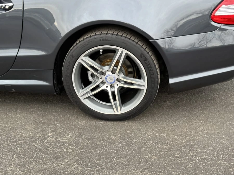 2009 Mercedes-Benz R230 SL-Class - Image 8 of 13