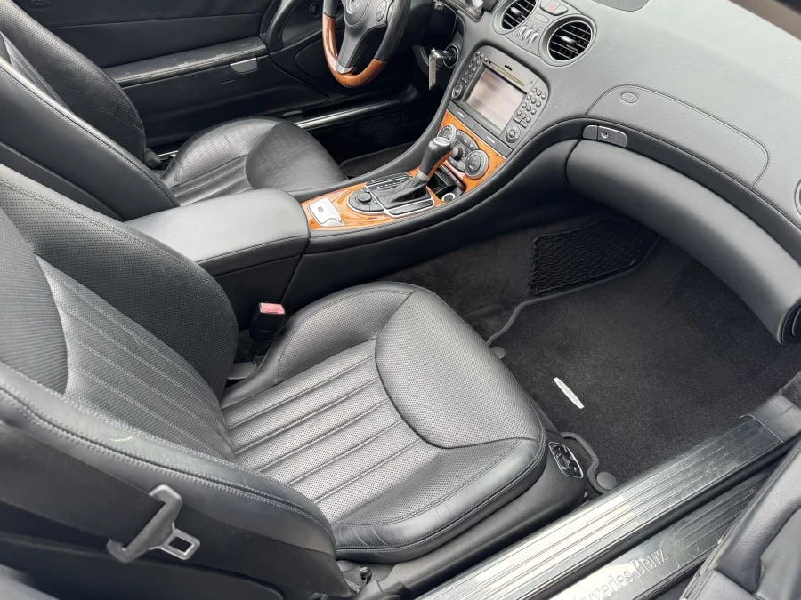 2009 Mercedes-Benz R230 SL-Class - Image 11 of 13