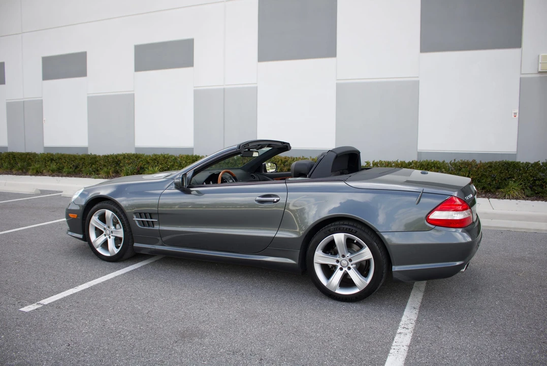 2009 Mercedes-Benz R230 SL-Class - Image 21 of 31