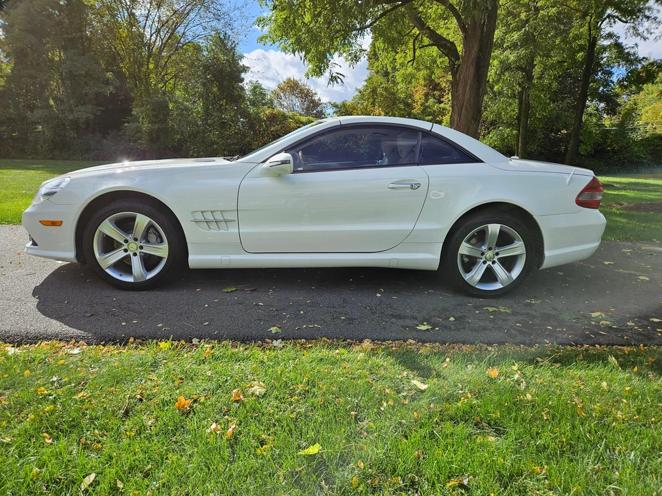 2009 Mercedes-Benz R230 SL-Class - Image 13 of 31