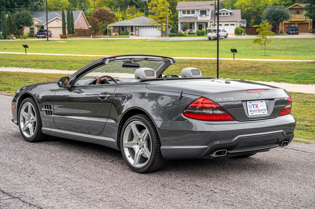 2009 Mercedes-Benz R230 SL-Class - Image 6 of 31