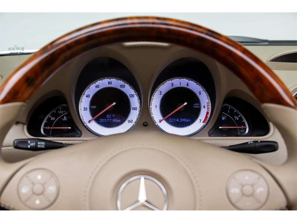 2009 Mercedes-Benz R230 SL-Class - Image 26 of 31