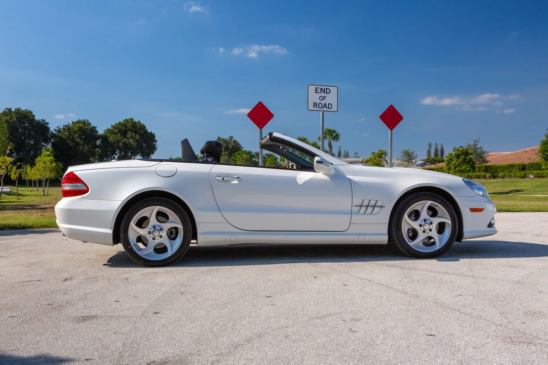 2009 Mercedes-Benz R230 SL-Class - Image 26 of 31